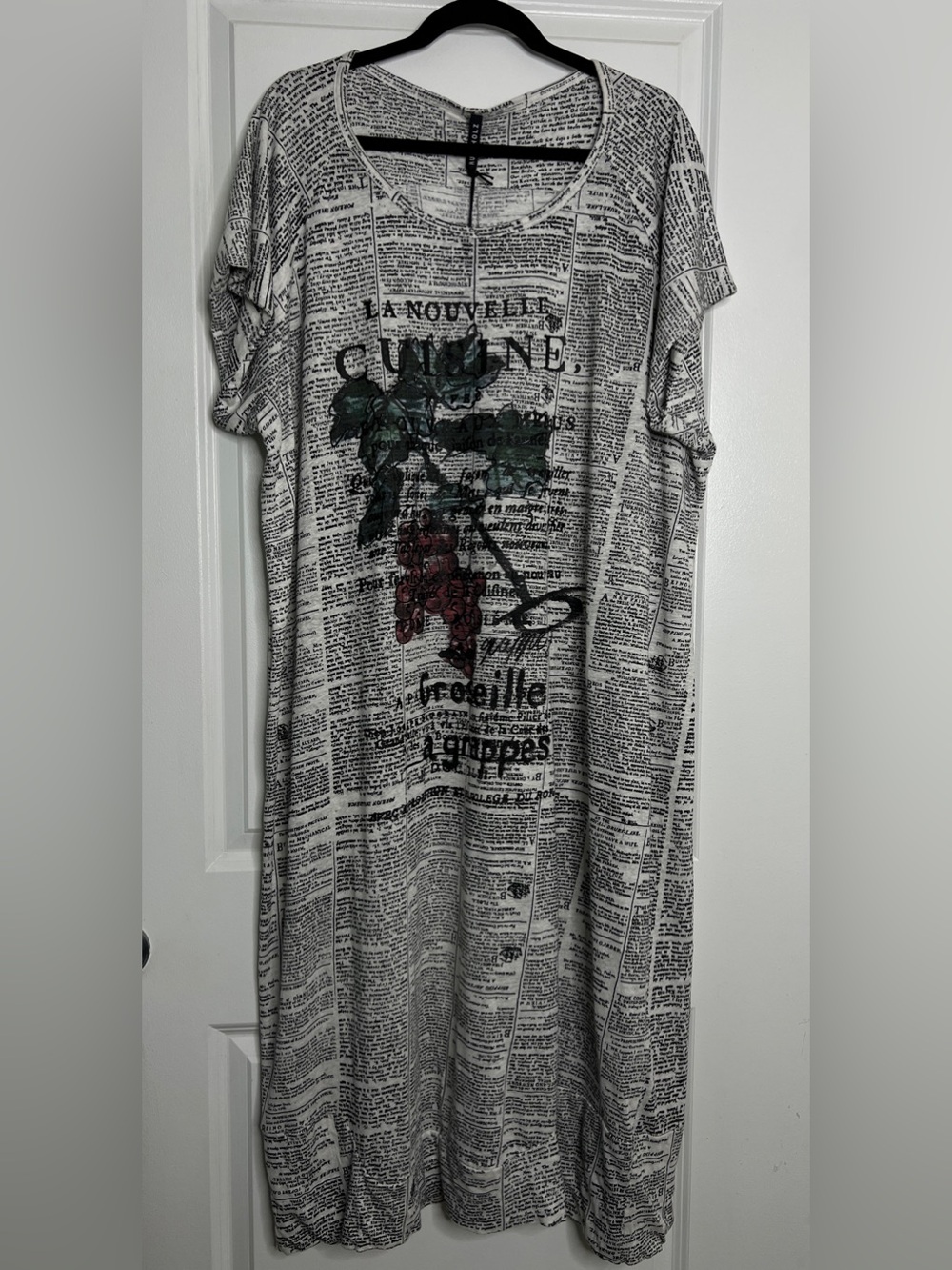 Rundholz Fraise Print Linen Dress Size Medium NWT Avant-Garde Designer